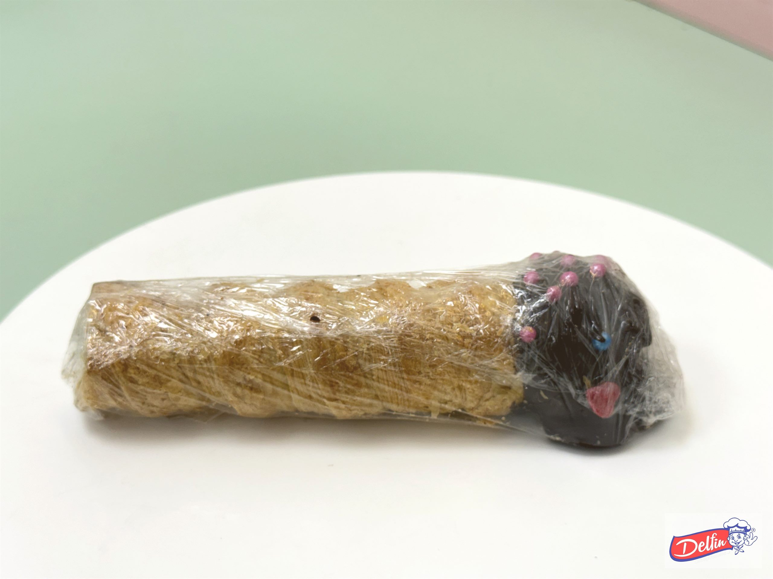 Chocolate dipped cream roll