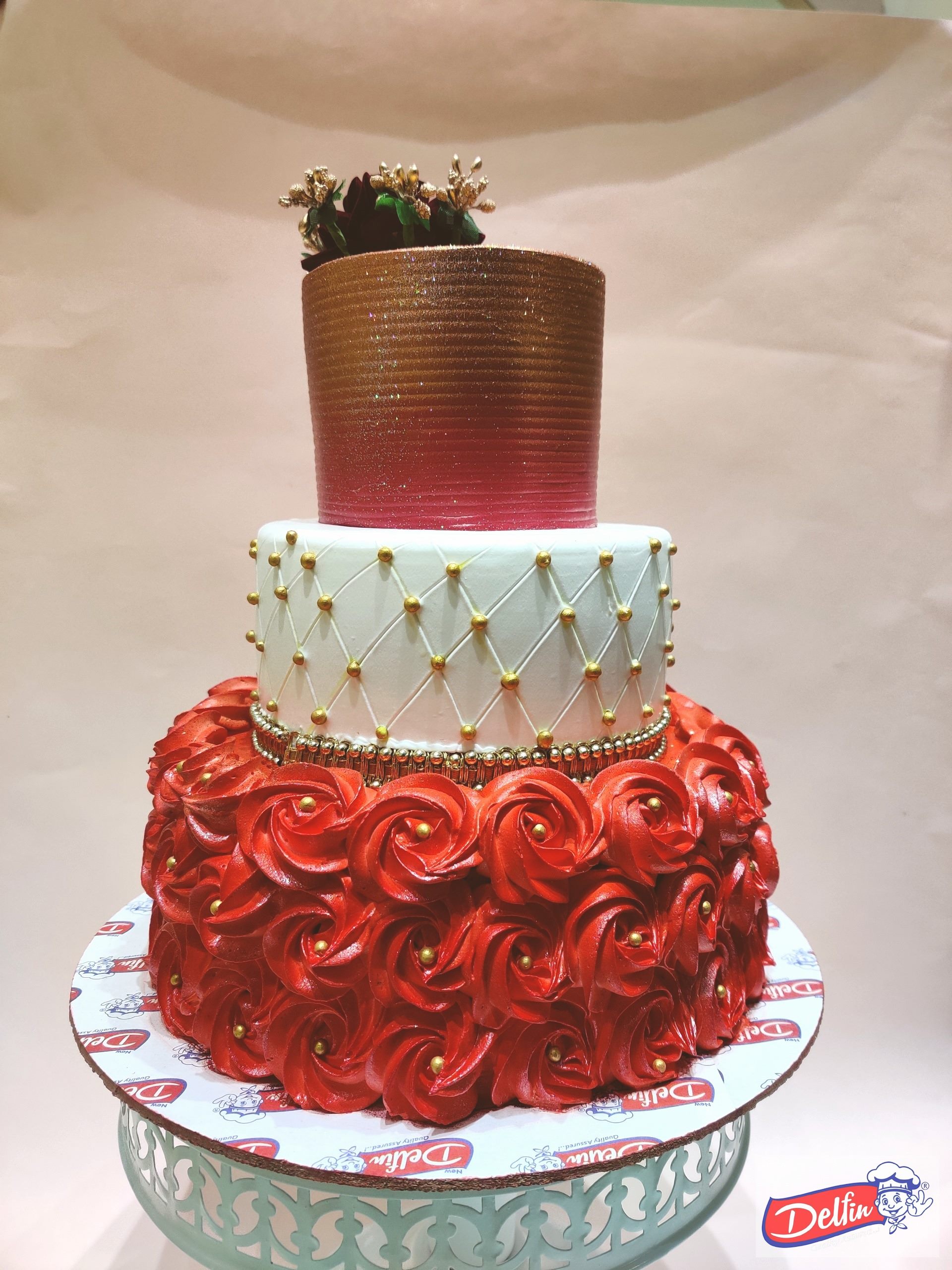 Customized cake